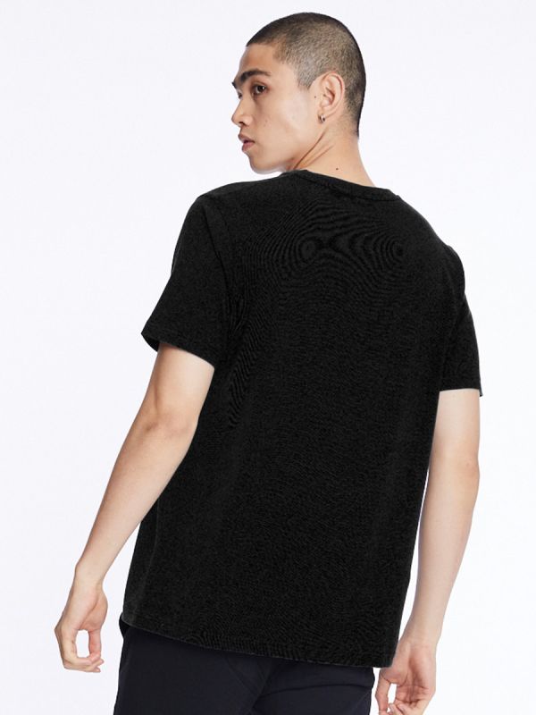 Unisex Basic T-Shirt เสื้อยืด สีดำ-01