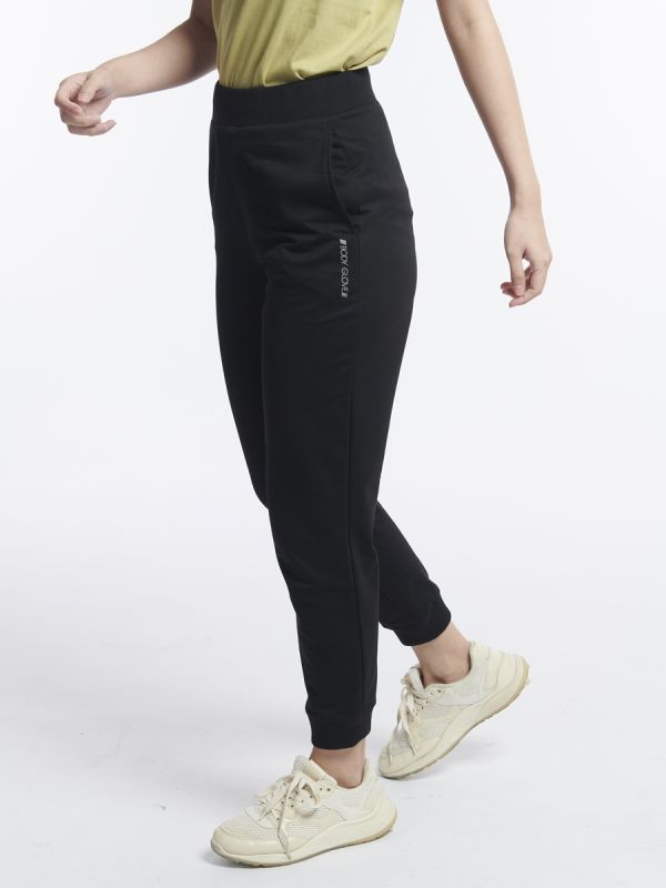 Women's Basic Jogger กางเกงจ็อกเกอร์ ผู้หญิง สีดำ-01 (ใหม่)