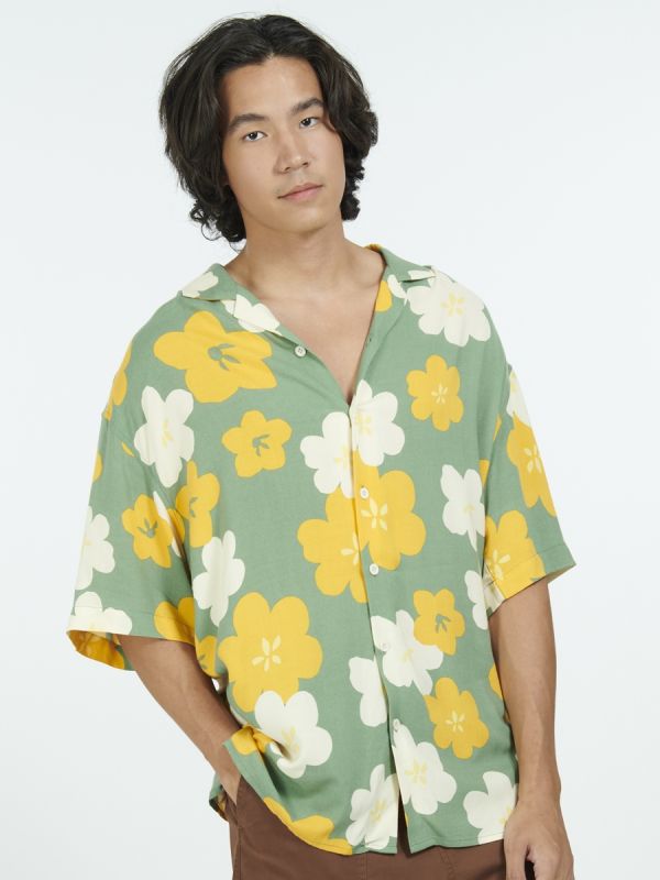 Men's CALIFORNIA DREAMIN Floral Print Shirt เสื้อเชิ๊ต สีเขียว-03
